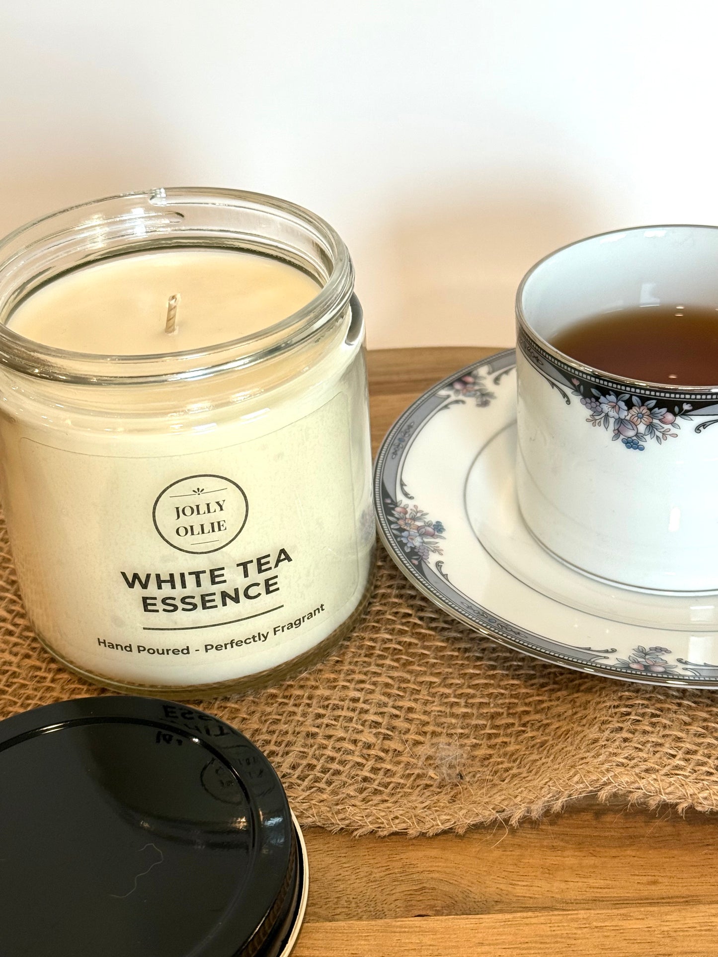 White Tea Essence 13 oz Candle
